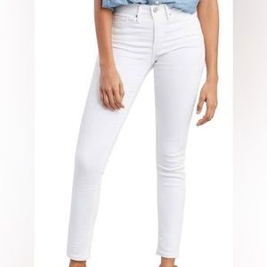 Levi’s super skinny white jeans - size 29